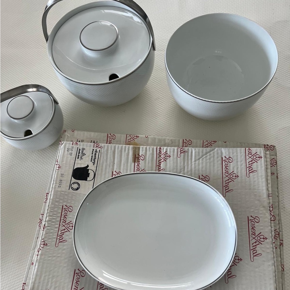 Rosenthal China - Century Pattern: All new - never been used. 136 pieces